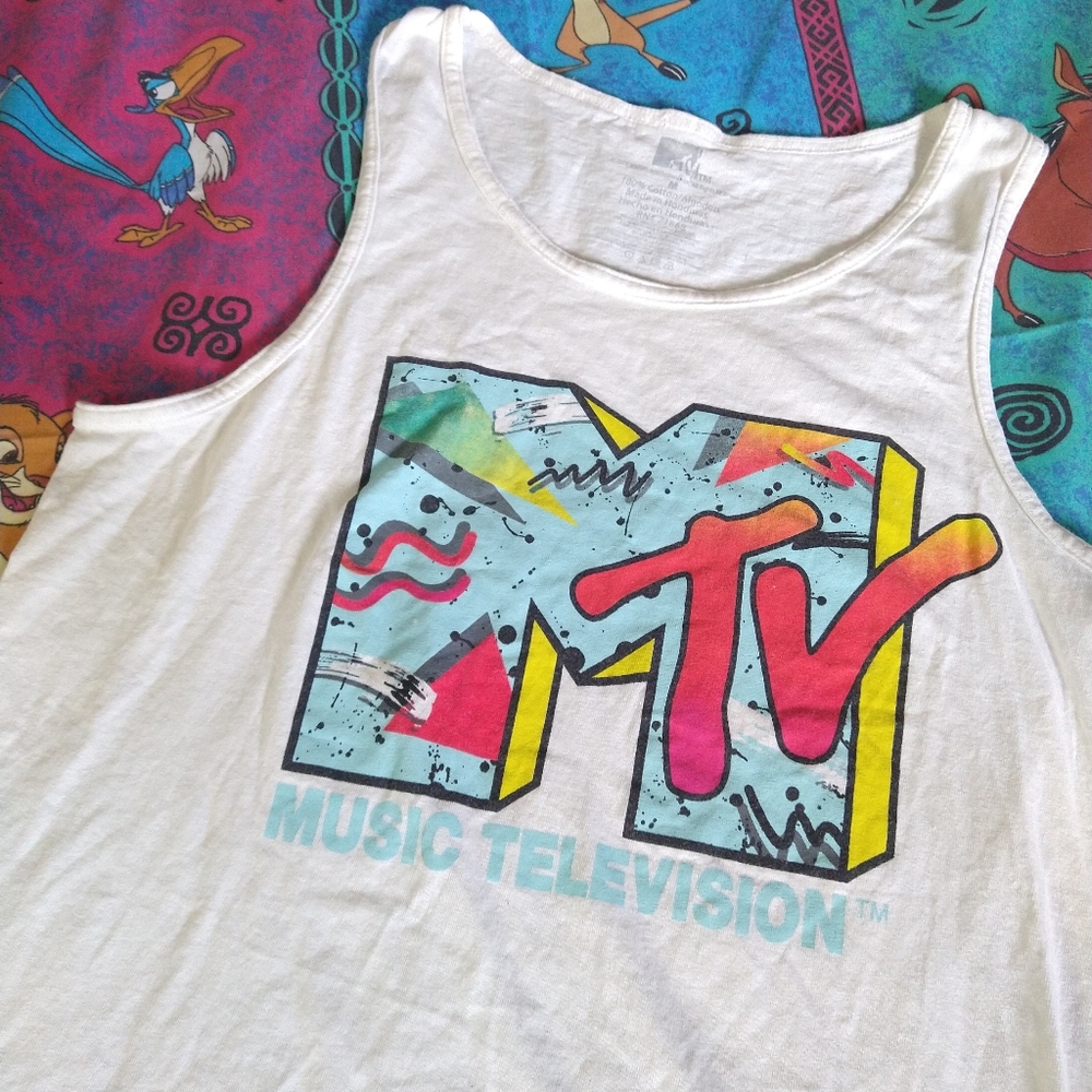 Vintage Style MTV Tank Top size Medium music television retro print abstract